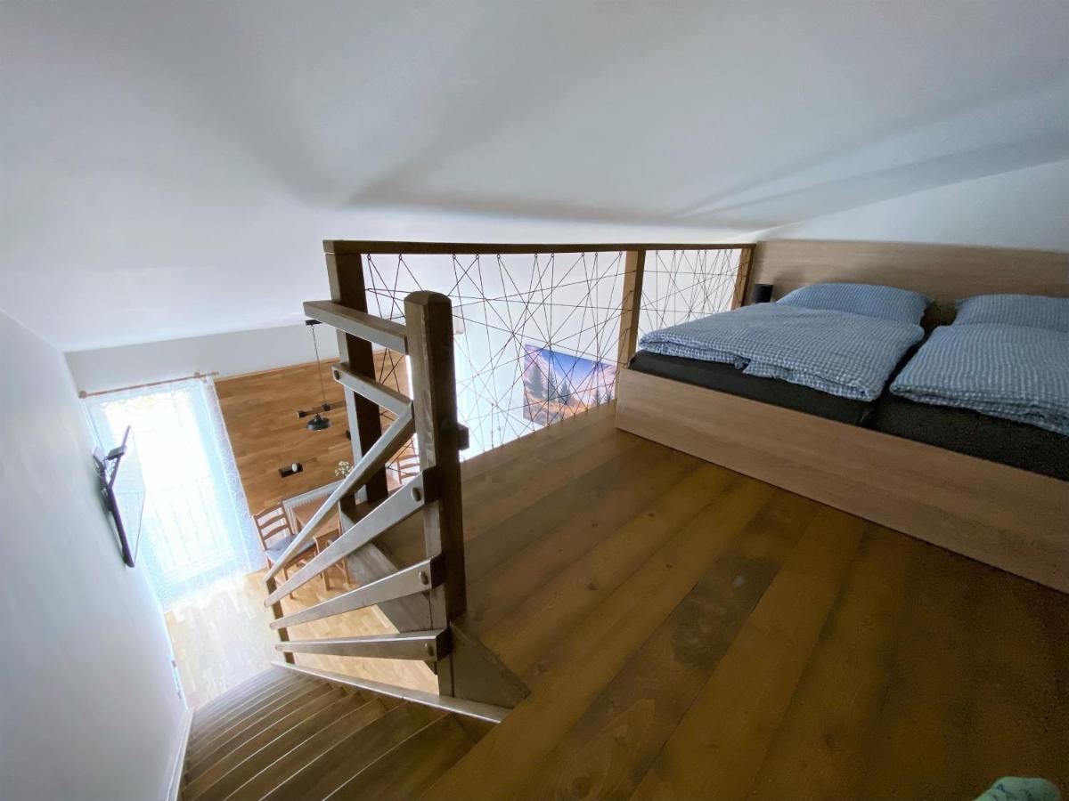 Miky Apartman Klinovec View Loučná pod Klínovcem Exterior foto